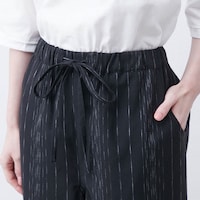ウエストは総ゴム仕様でらくちん