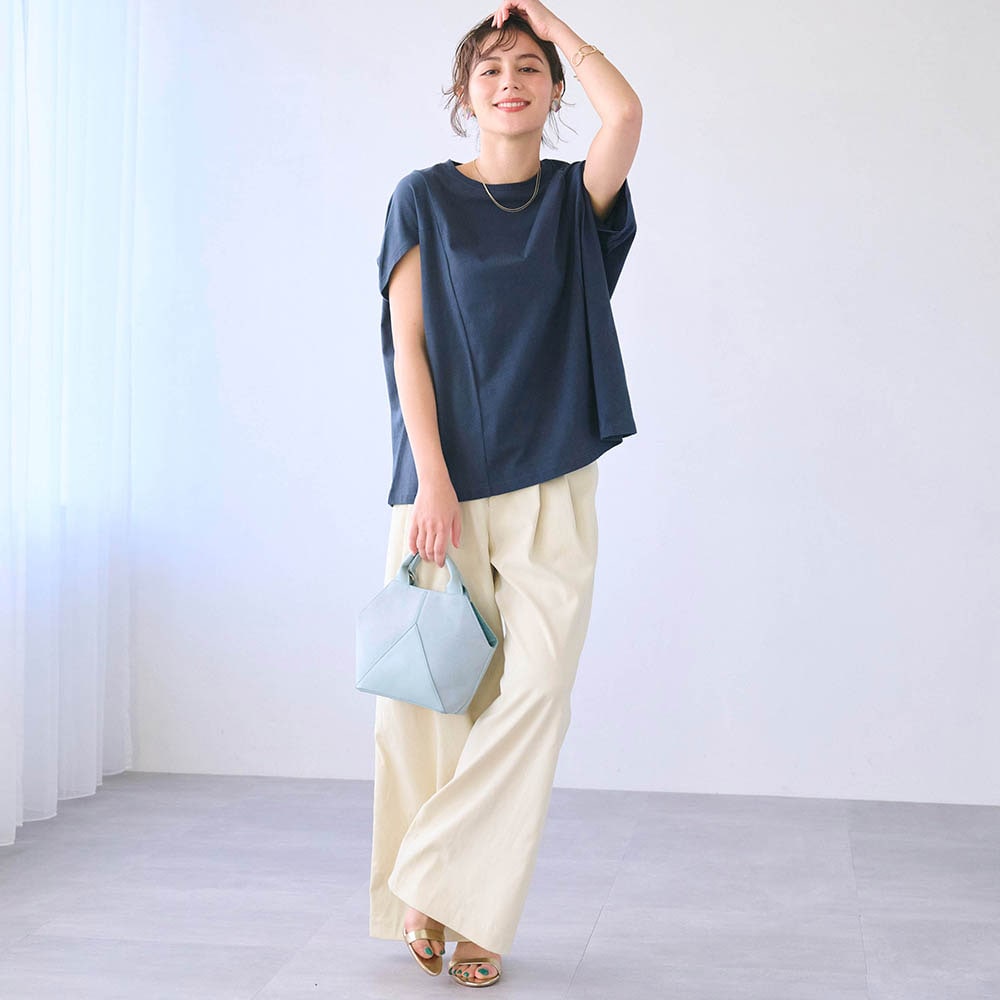 モデル身長162cm／M
