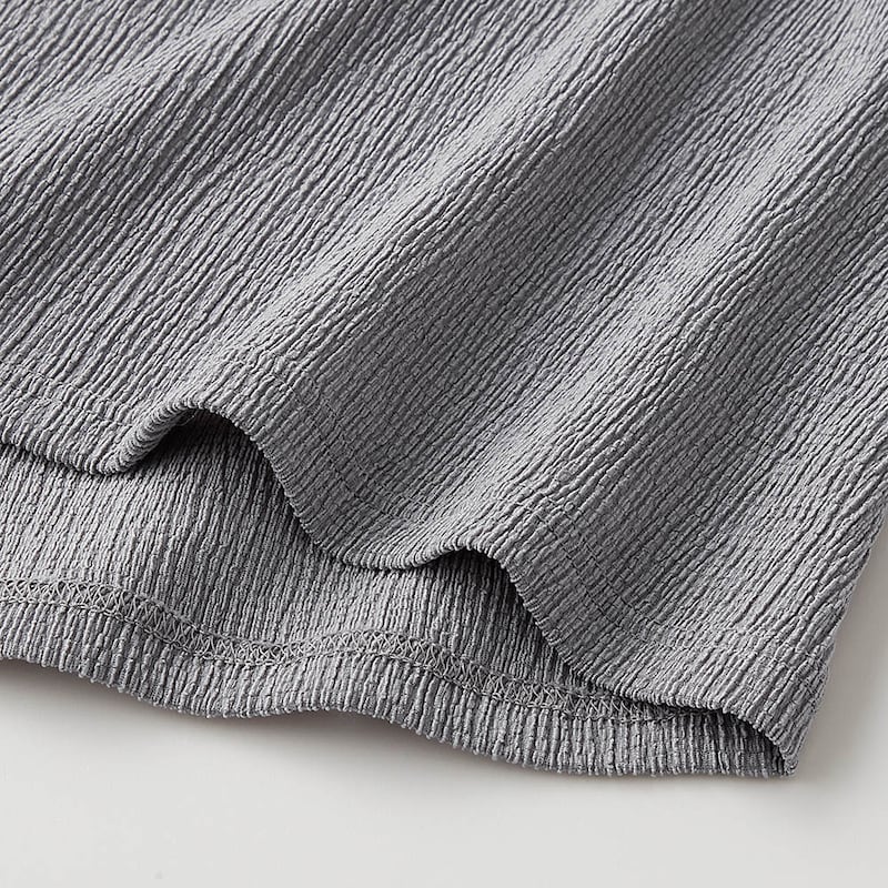 表面感のある上品な楊柳素材