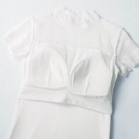 どんなバストにもフィットする三角カップ（肌側）