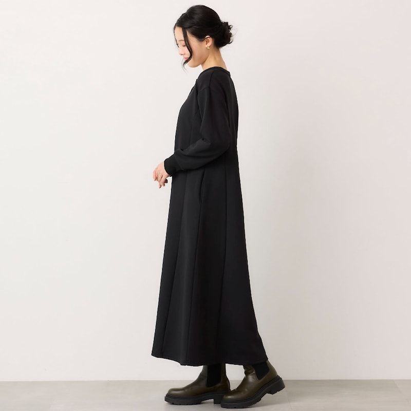 モデル身長168cm／M　※写真は撮影用のため身丈+5㎝となります。