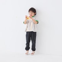 サンドベージュ／モデル身長109cm・サイズ110