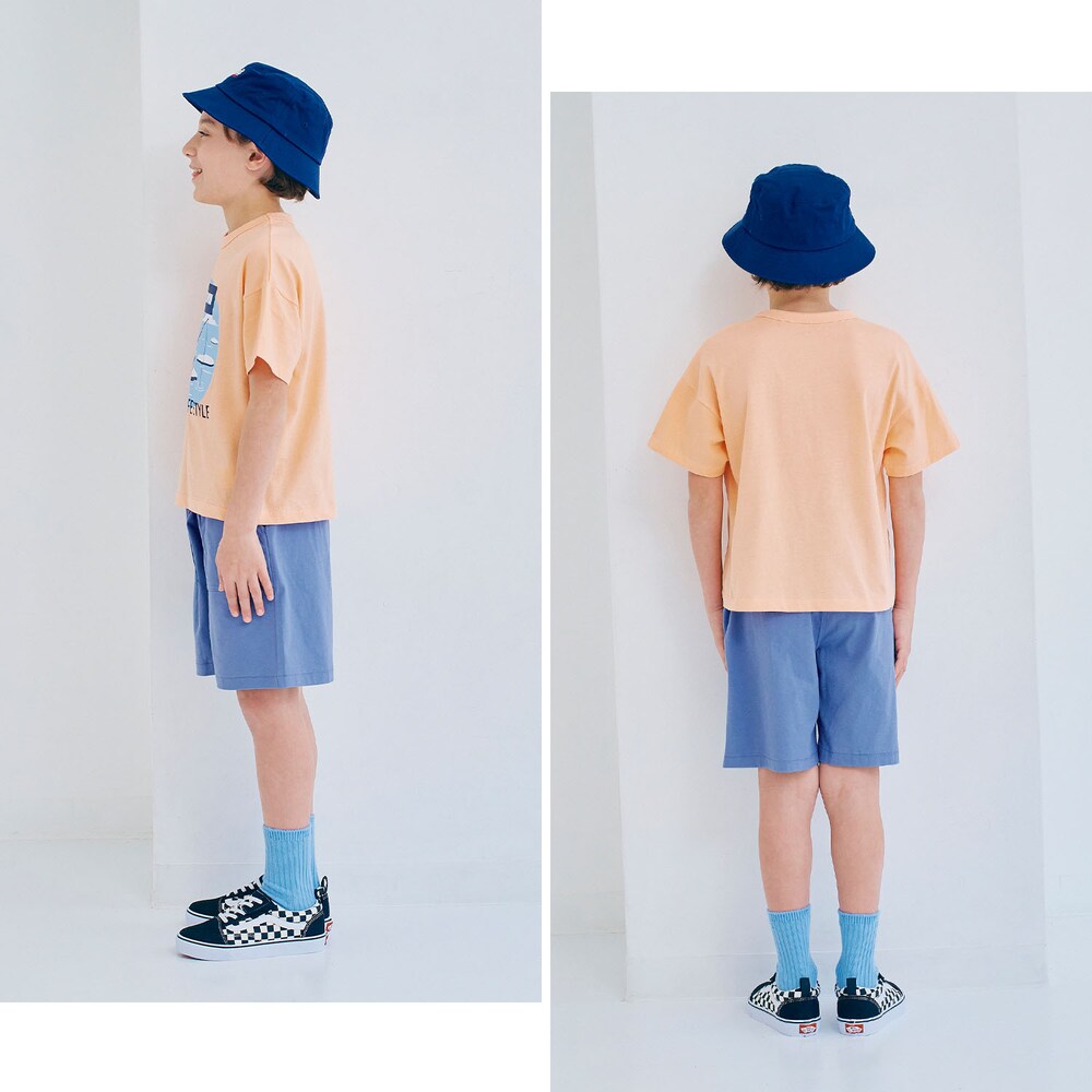 グレイッシュブルー／モデル身長130cm・130サイズ着用