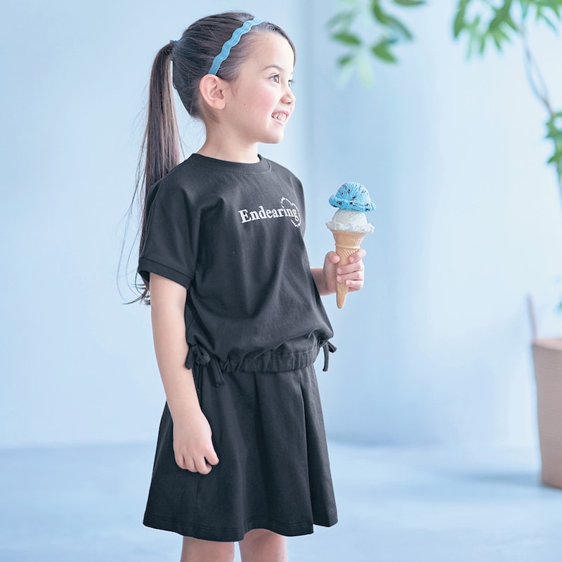 スミクロ／モデル身長108cm・サイズ110