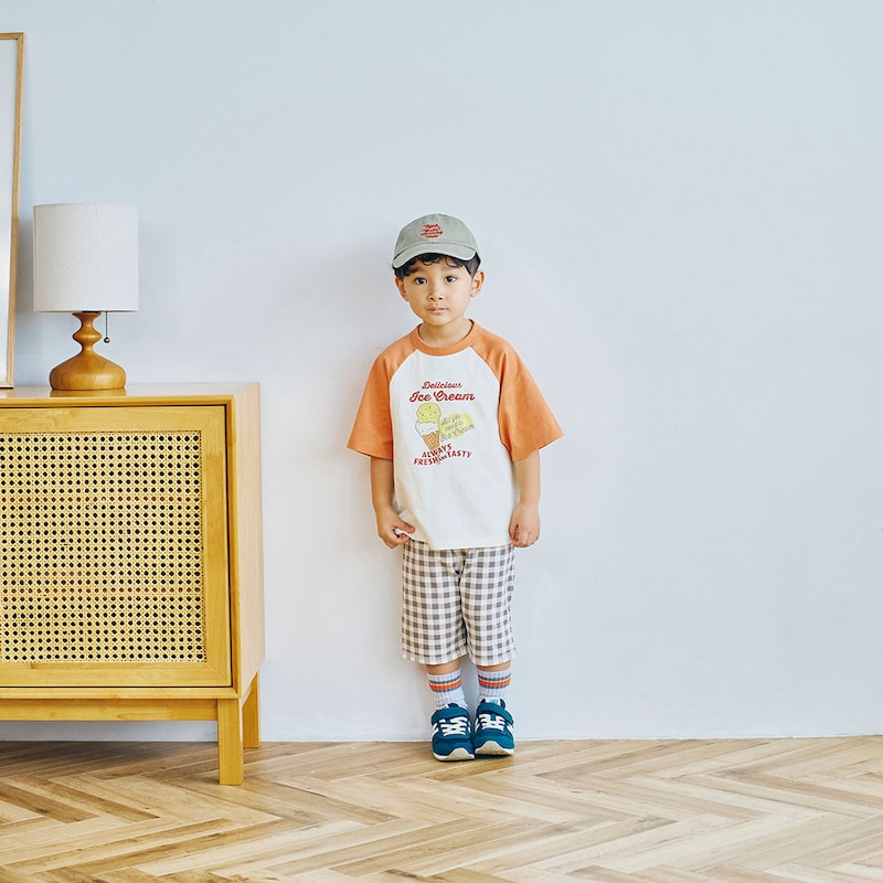 モデル身長102cm・110サイズ着用