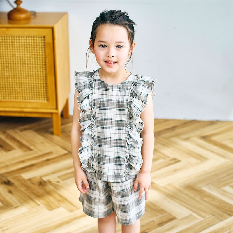 モデル身長106cm・110サイズ着用