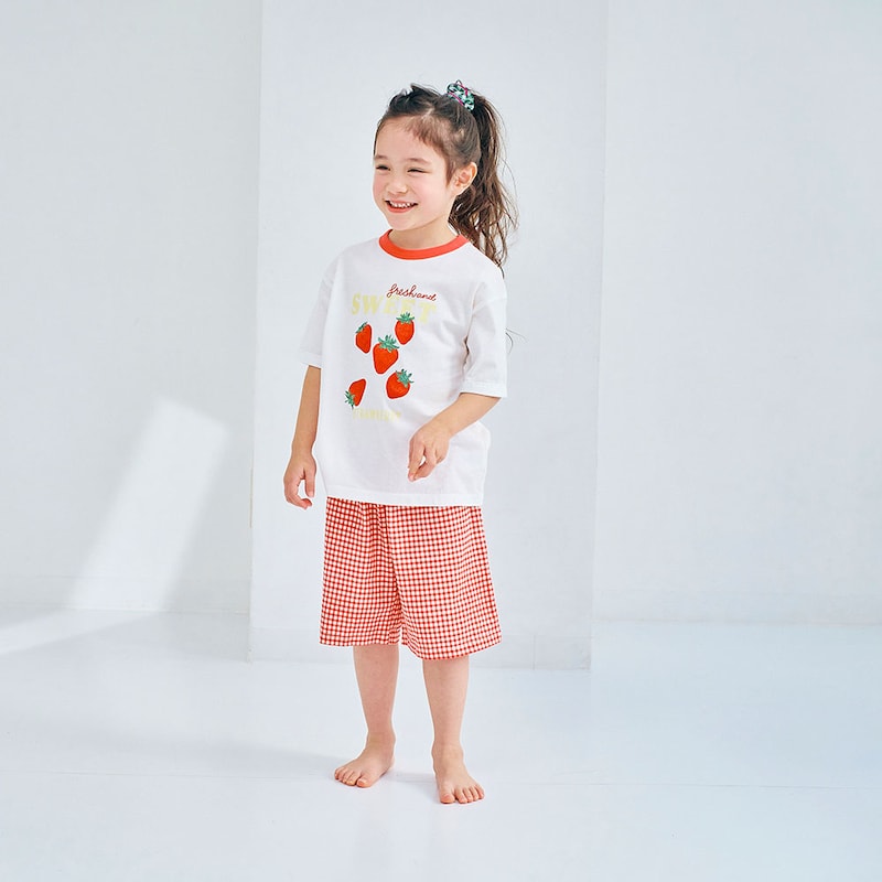 モデル身長107cm・110サイズ着用