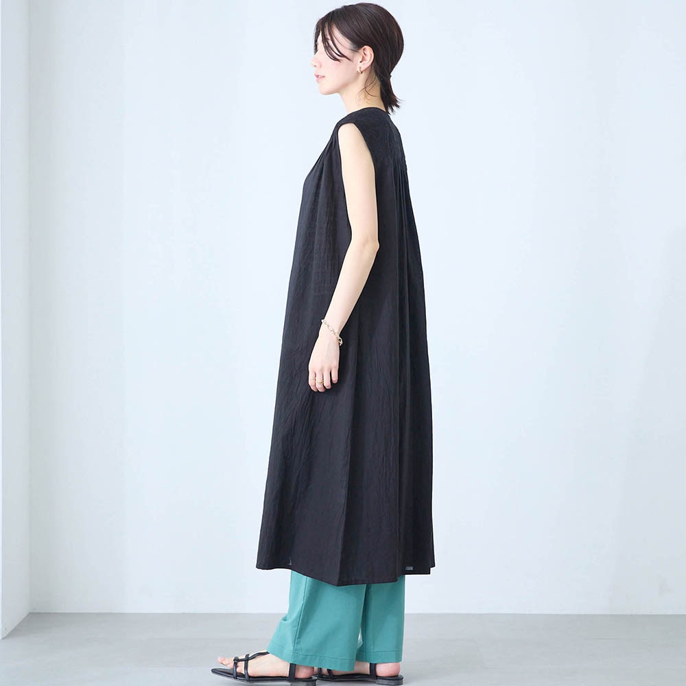 モデル身長167cm／M ※写真は撮影用のため着丈+6cmになります。