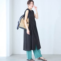モデル身長167cm／M ※写真は撮影用のため着丈+6cmになります。