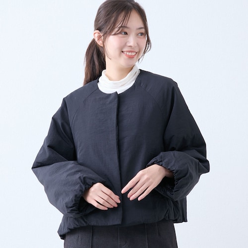ゆったりシルエットの中綿ブルゾン