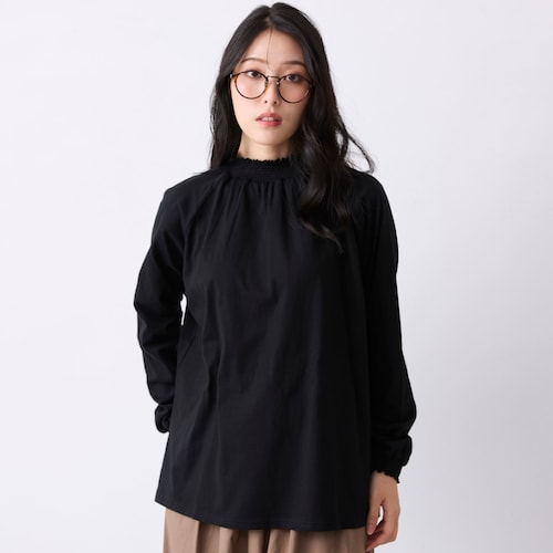 シャーリング使い長袖ラグランプルオーバー