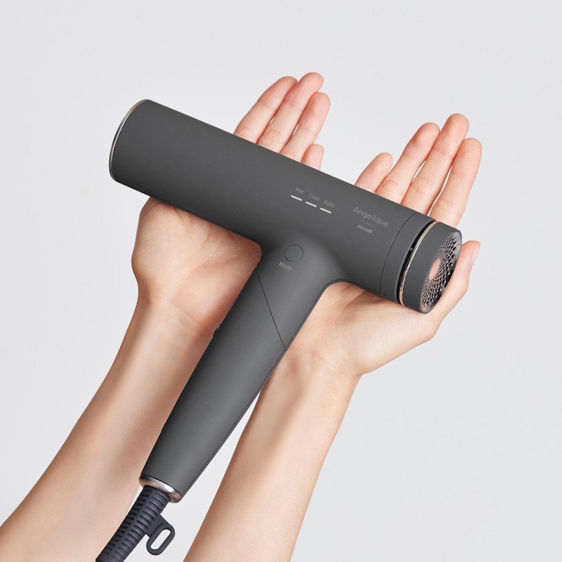 ジムや温泉等に持って行くセカンド機としても便利