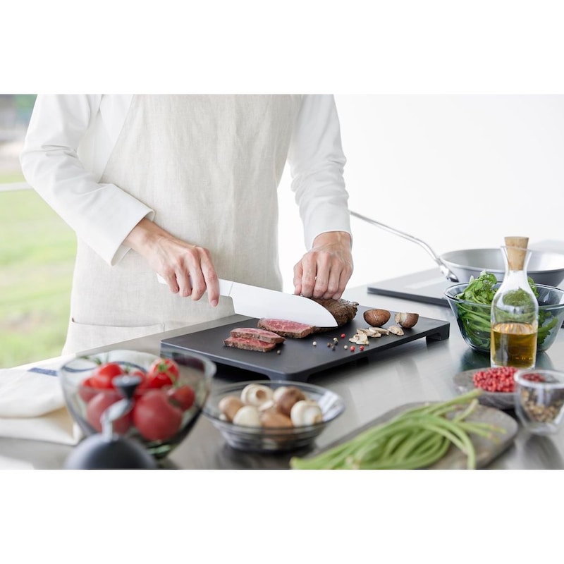 三徳/錆びに強い、金属アレルギーの心配なし