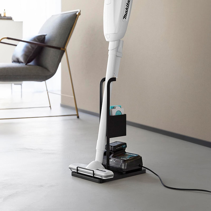 紙パックと充電器もまとめて収納！