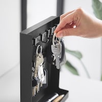 フックは可動式なので、お好みの位置にレイアウト可能