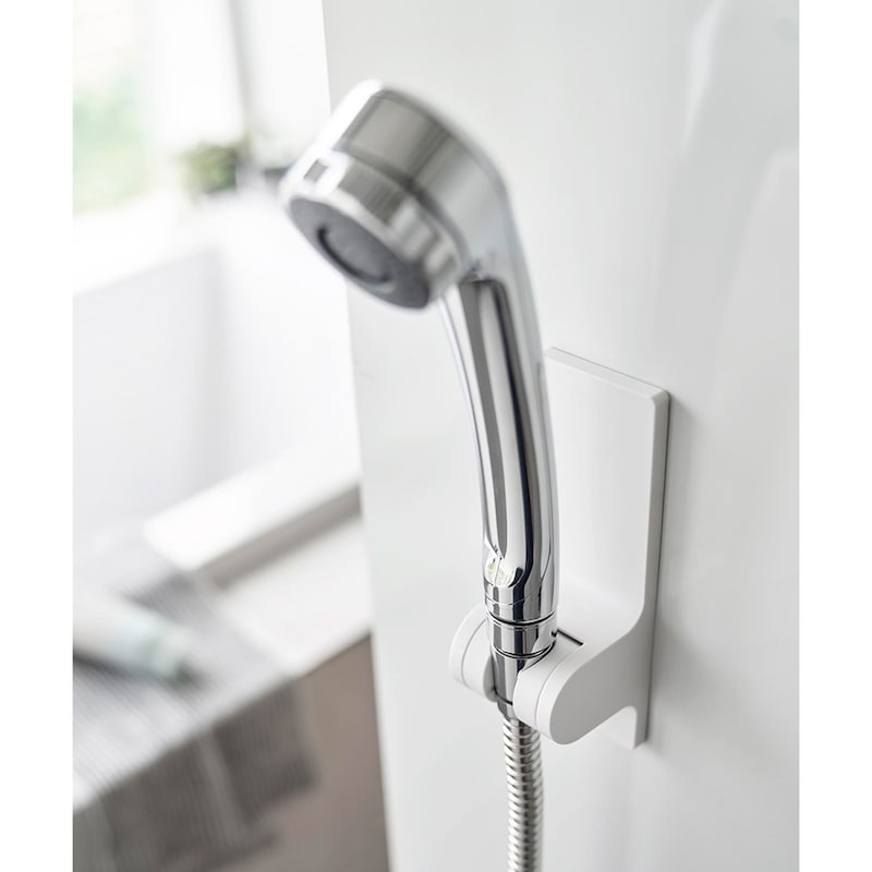 内側にシリコーン製のストッパーがあり、水圧でもズレにくい