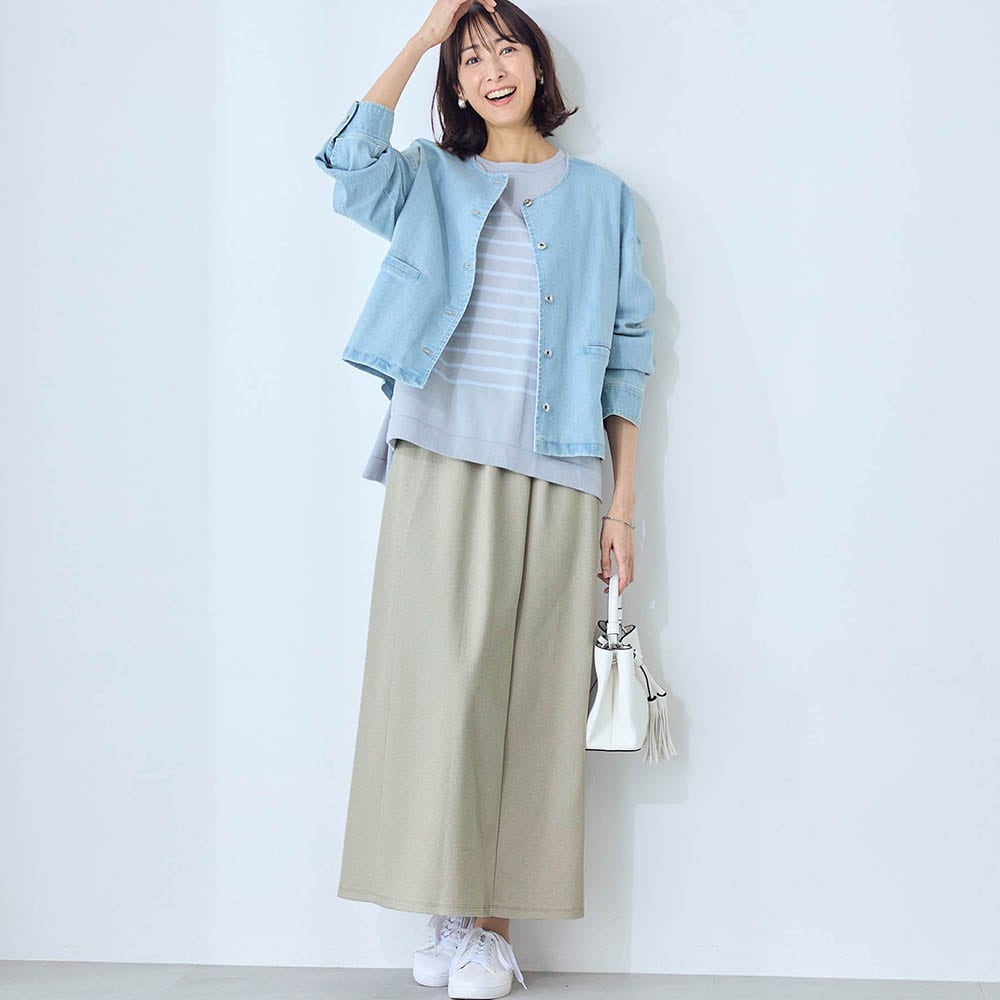 モデル身長169cm／M ※スカートのみ着用、写真は撮影用のため総丈+6cmになります。
