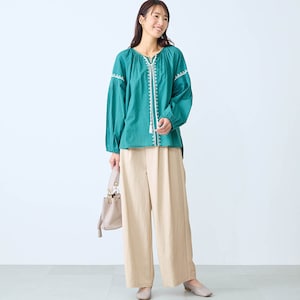モデル身長173cm／M ※写真は撮影用のため股下+6cmになります。