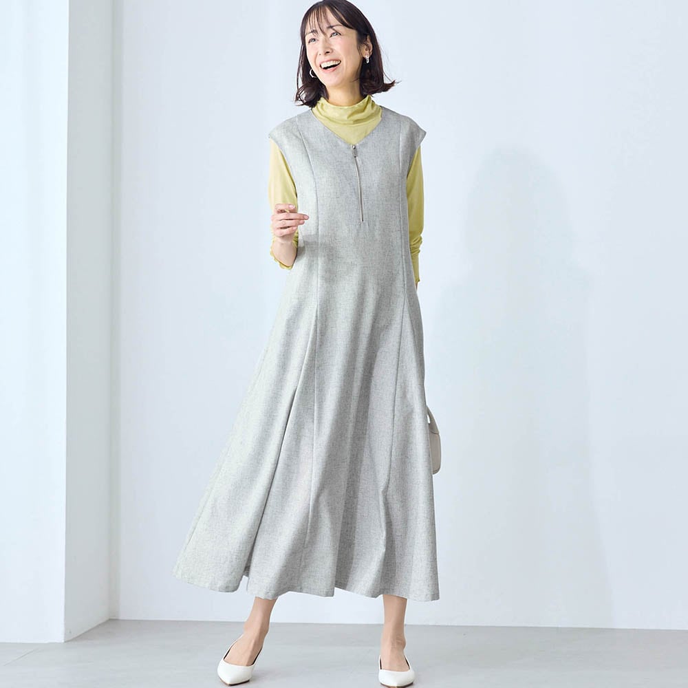 モデル身長169cm／M ※写真は撮影用のため身丈+6cmになります。