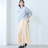 モデル身長169cm／M ※写真は撮影用のため股下+6cmになります。