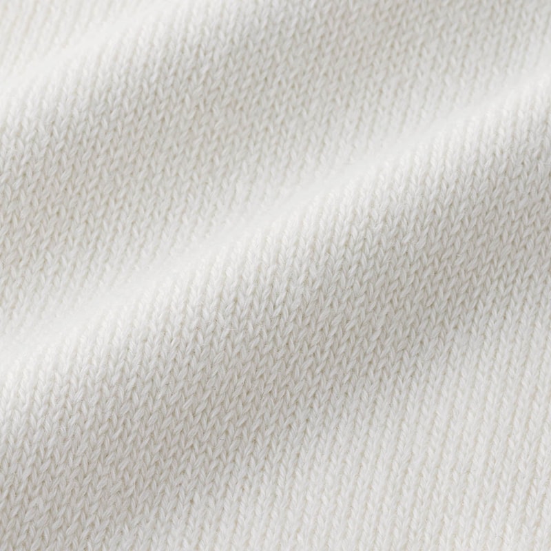 やさしい肌あたりのスポンディーな素材