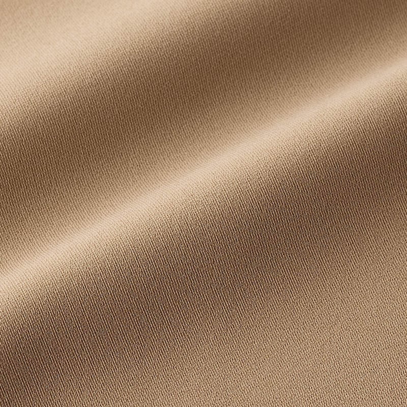 落ち感ととろみのある素材