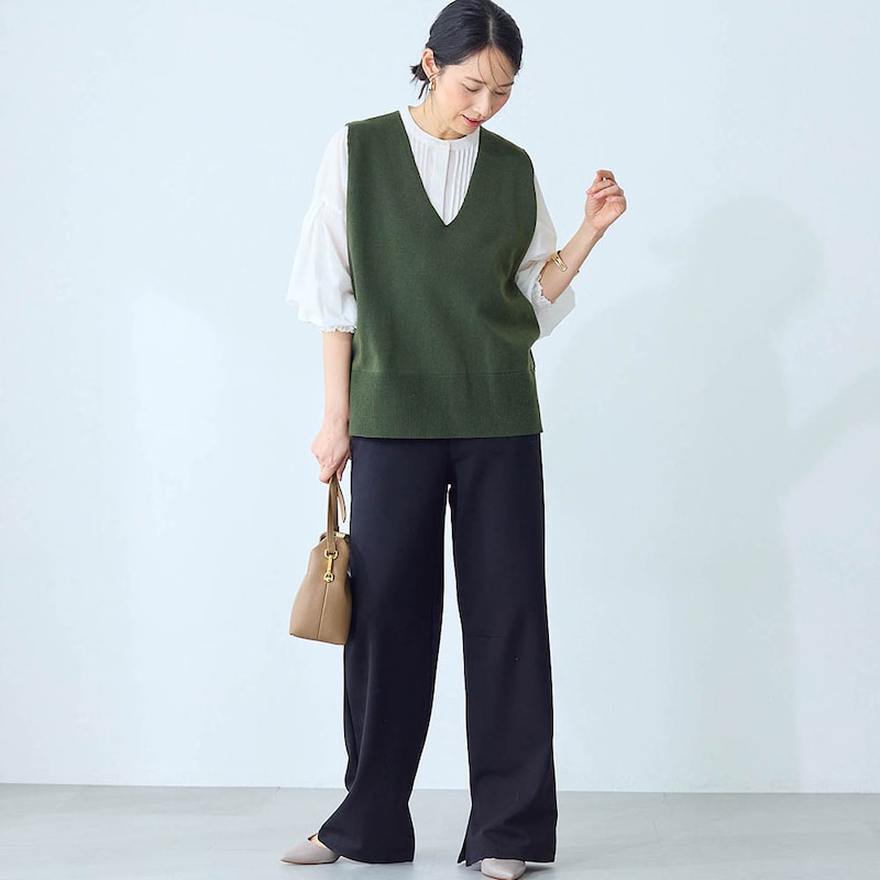 モデル身長168cm／M　※ベストのみ着用