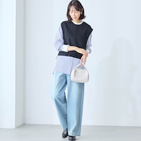 モデル身長169cm／M ※写真は撮影用のため股下+6cmになります。