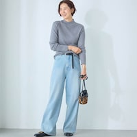 モデル身長168cm／M ※写真は撮影用のため股下+6cmになります。