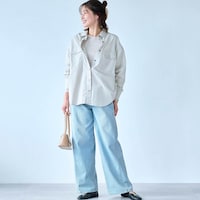 モデル身長168cm／M ※写真は撮影用のため股下+6cmになります。
