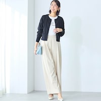モデル身長169cm／M ※カーディガンのみ着用