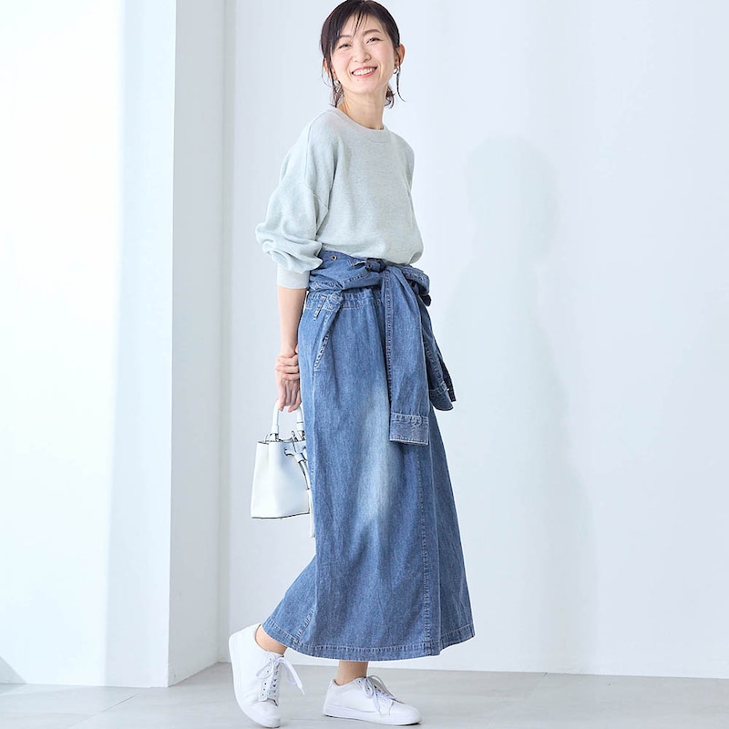 モデル身長167cm／M ※写真は撮影用のため着丈+6cmになります。