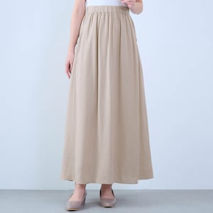 モデル身長168cm／M ※写真は撮影用のため総丈+6cmになります。