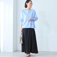 モデル身長168cm／M ※写真は撮影用のため総丈+6cmになります。