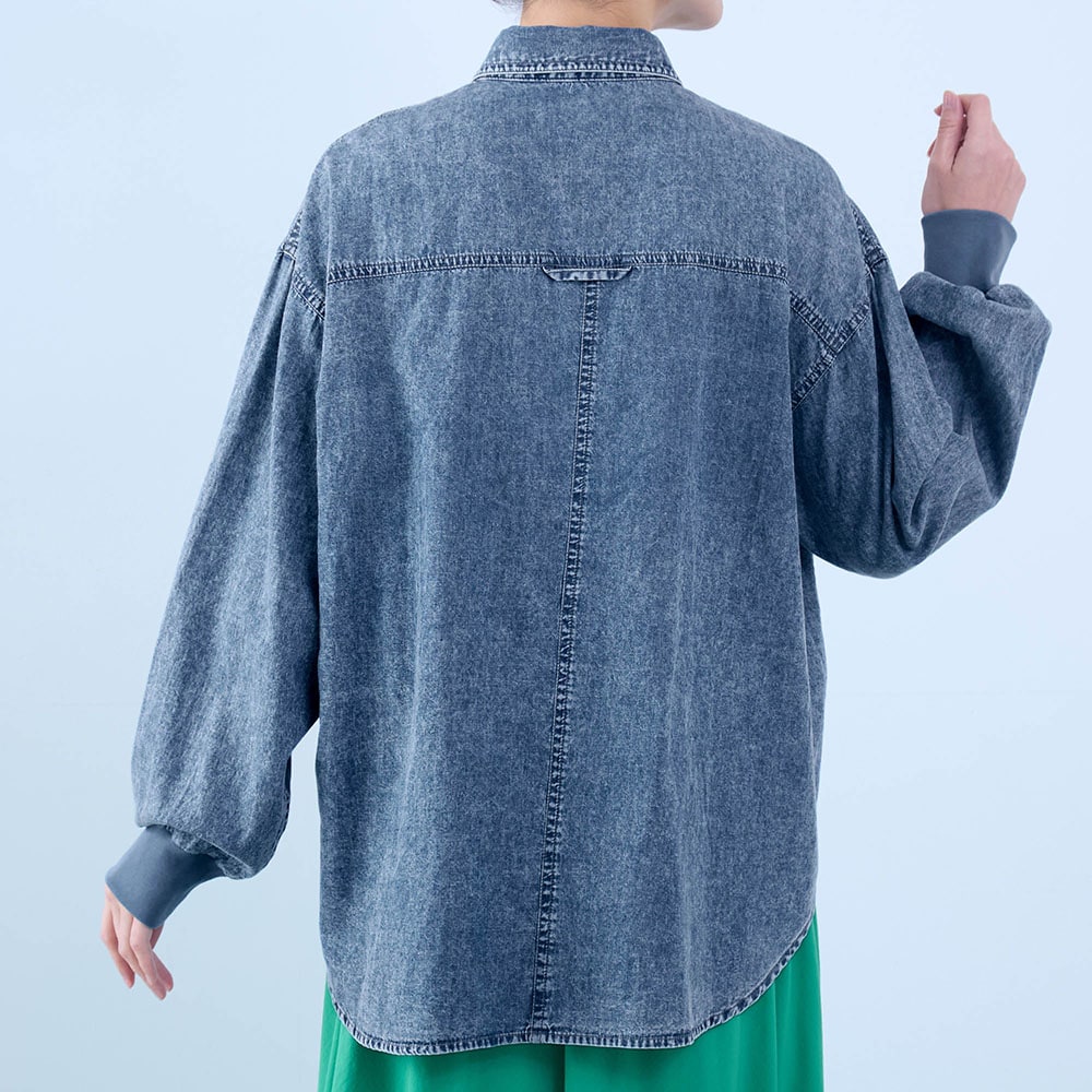 モデル身長168cm／M
