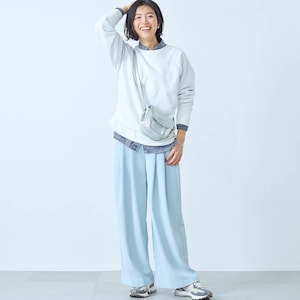 モデル身長168cm／M　ライトブルー着用