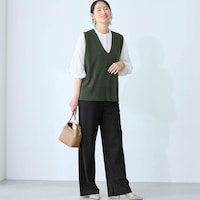 モデル身長168cm／M ※写真は撮影用のため股下+6cmになります。