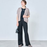 モデル身長168cm／M ※写真は撮影用のため股下+6cmになります。