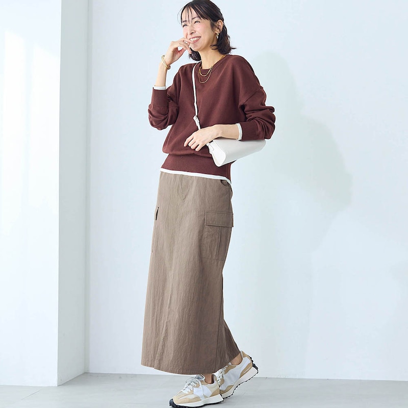 モデル身長169cm／M ※写真は撮影用のため総丈+6cmになります。