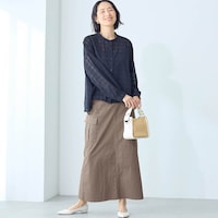 モデル身長168cm／M ※写真は撮影用のため総丈+6cmになります。