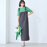 モデル身長169cm／M ※写真は撮影用のため着丈+6cmになります。