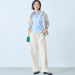 モデル身長168cm／M ※写真は撮影用のため股下+6cmになります。