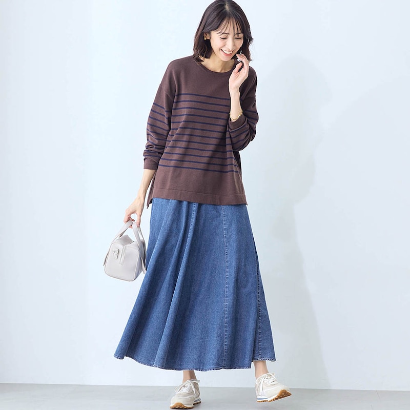 モデル身長169cm／M ※写真は撮影用のため総丈+6cmになります。