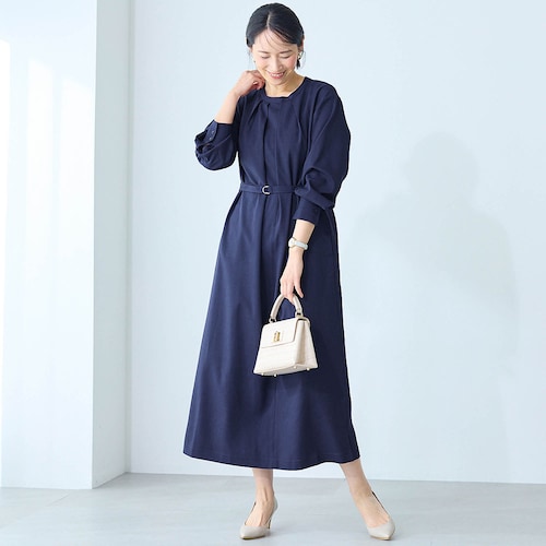着やすい！フロントファスナーワンピース