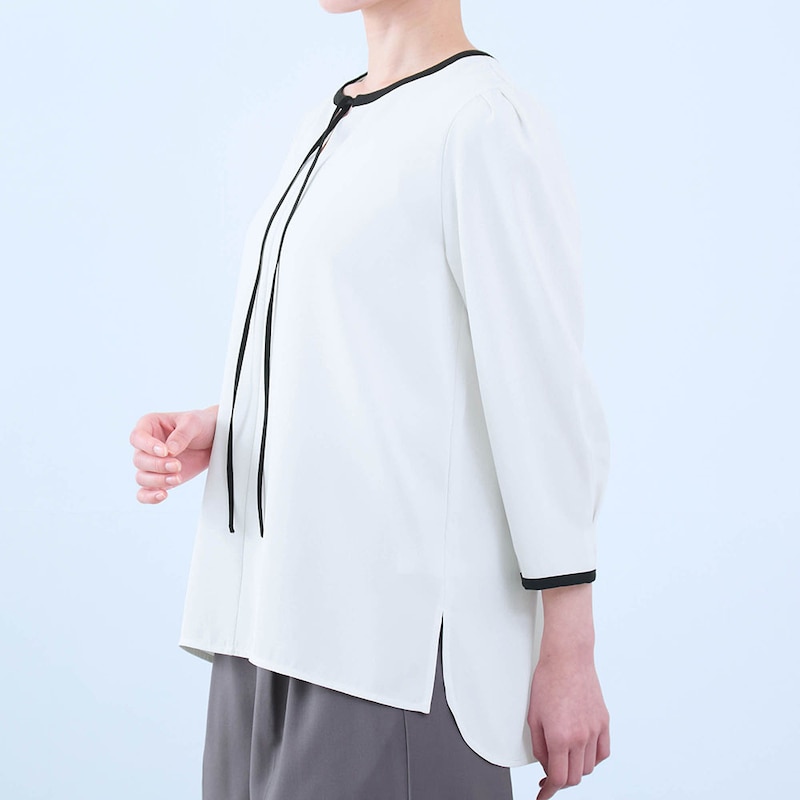 モデル身長168cm／M