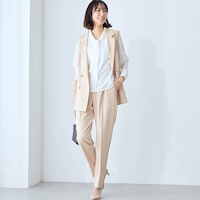 モデル身長169cm／M ※写真は撮影用のため股下+6cmになります。