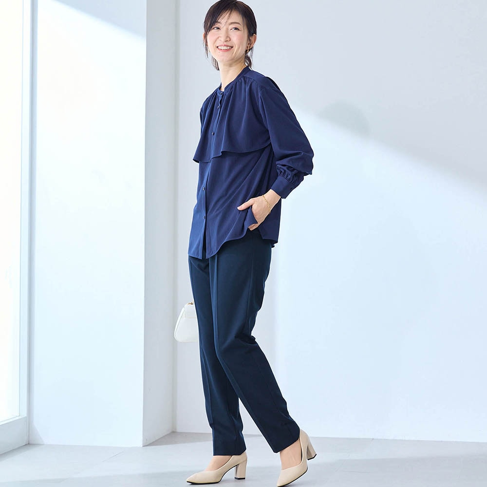 モデル身長167cm／M ※写真は撮影用のため股下+6cmになります。