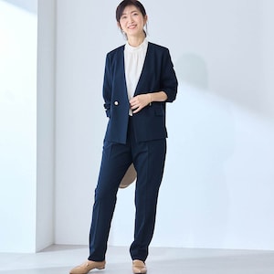 モデル身長167cm／M ※写真は撮影用のため股下+6cmになります。