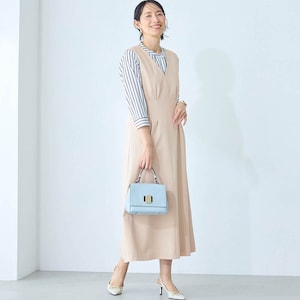 モデル身長168cm／M ※写真は撮影用のため身丈+6cmになります。