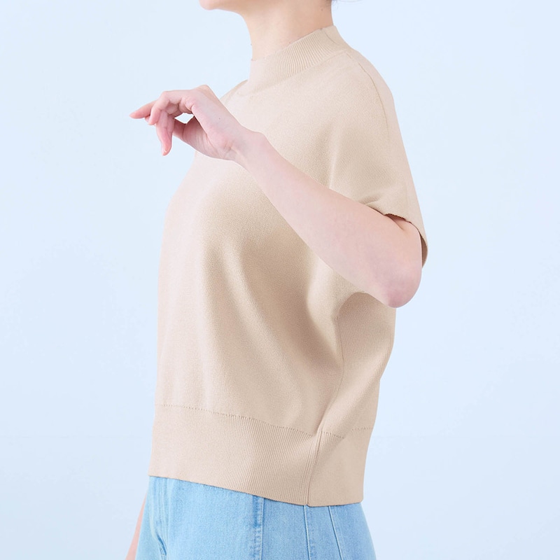 モデル身長168cm／M